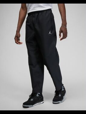 Jordan Black Men's Jumpman Jogger Pants with White Logo NWT